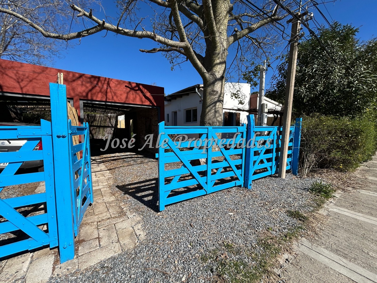 2521_WhatsApp Image 2025-08-28 at 11.20.30 (1).jpeg